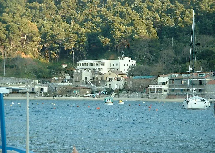 L'Antica Torre Del Porto